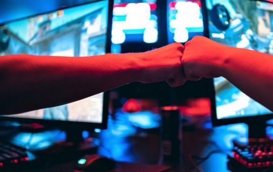 Games Are Propelling Growth in the Dapps Sphere as DeFi, NFT Lose Pace
