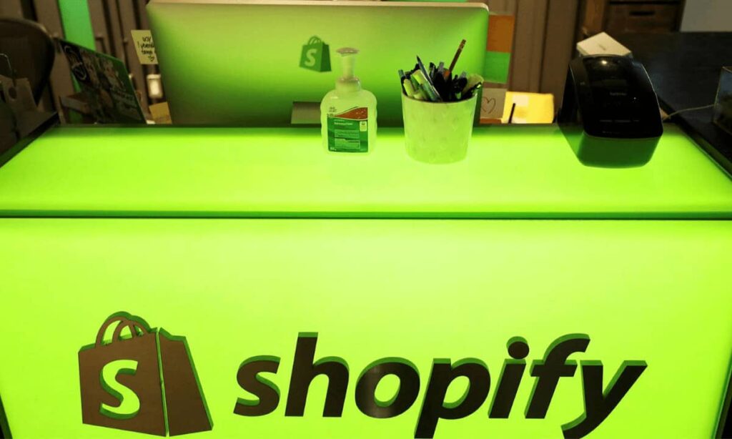 Shopify Allows Merchants to Mint and Sell NFTs on its Platform
