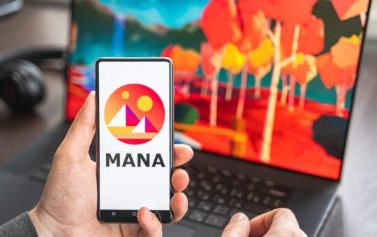 Decentraland (MANA) price prediction: bears push action below crucial support