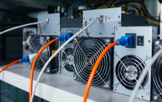 Despite the Low Price, Bitcoin's Hashrate Remains Elevated as Difficulty Taps an All-Time High