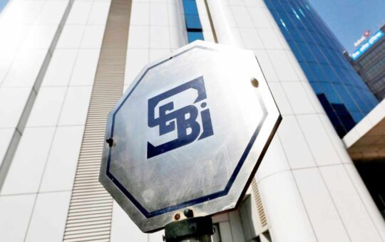 Indian Regulator SEBI Proposes Banning Public Figures From Endorsing Crypto Products