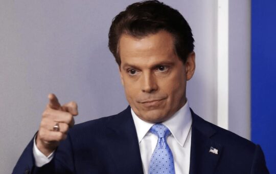 Betting Big on Bitcoin Was a Short-Term Mistake, Admits Scaramucci