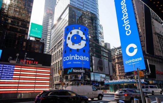 Coinbase Aims to Raise $1 Billion Through Convertible Bond Sale as Shares Spike