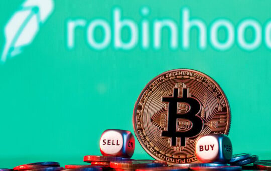 Robinhood Met With SEC 16 Times 'In Good Faith': CEO