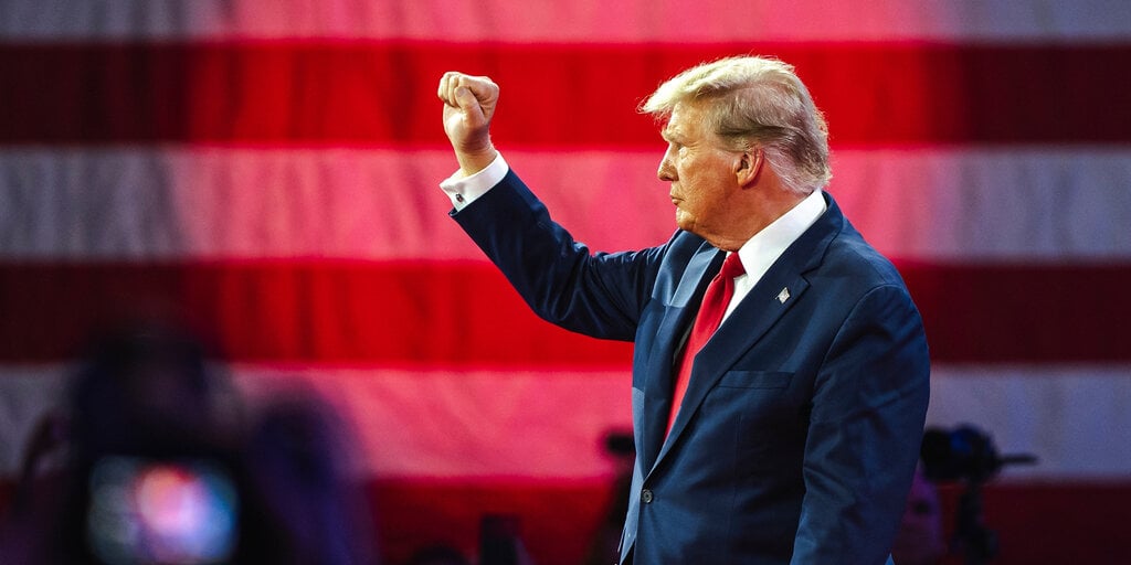 Donald Trump Rushed Away With Apparent Injury After Shots Fired at Rally