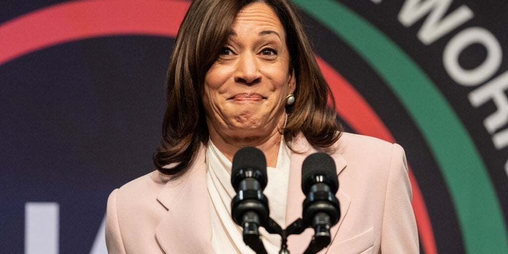 Why Kamala Harris' VP Pick Just Twitch Streamed a Rally Alongside World of Warcraft